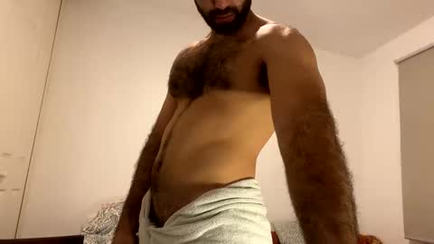 Papi online show from 02/11/25, 05:58