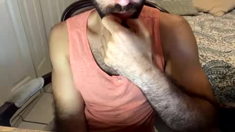 Papi online show from 09/08/25, 07:46