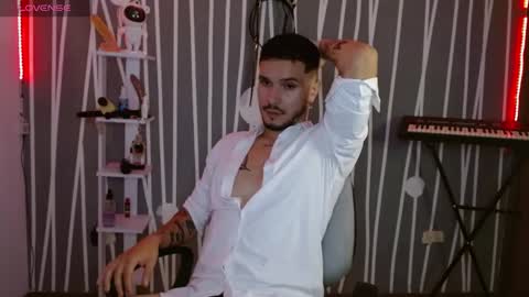 Santy Torres online show from 01/23/25, 02:23