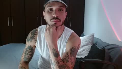 Snapshot of santti_torres chatting on 05/22/26, 04:19 Santy Torres online show from 05/22/26, 04:19