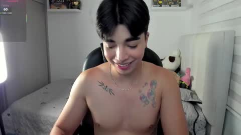 Mr. Santiago online show from 12/17/25, 01:28