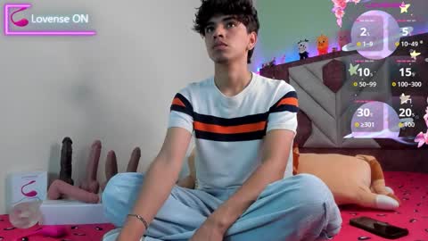 Santiago Carrington online show from 09/27/25, 11:59