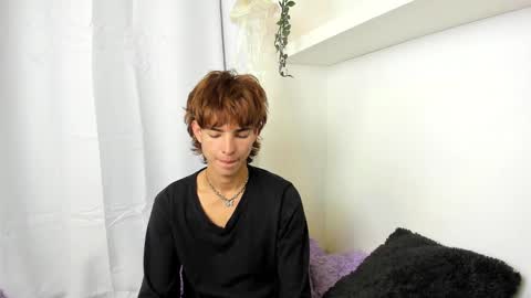 kitty online show from 01/08/25, 03:08