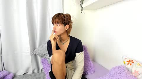 kitty online show from 01/14/25, 03:01