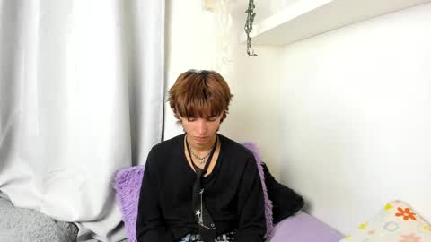 kitty online show from 01/16/25, 04:38