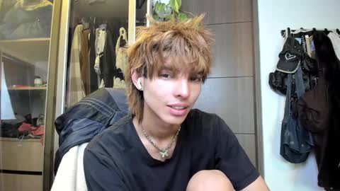 kitty online show from 02/16/25, 04:20