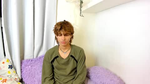 kitty online show from 02/18/25, 04:37