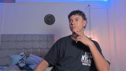 Snapshot of santy_stump chatting on 09/26/25, 09:41 santy_stump online show from 09/26/25, 09:41