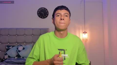 Snapshot of santy_stump chatting on 11/14/25, 09:46 santy_stump online show from 11/14/25, 09:46