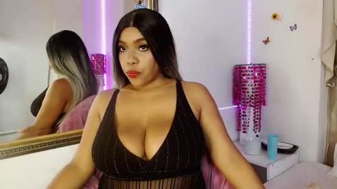 Saori Evans  online show from 09/28/25, 02:06