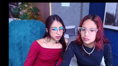 Snapshot of saphiire_ chatting on 02/23/26, 12:46 saphi online show from 02/23/26, 12:46