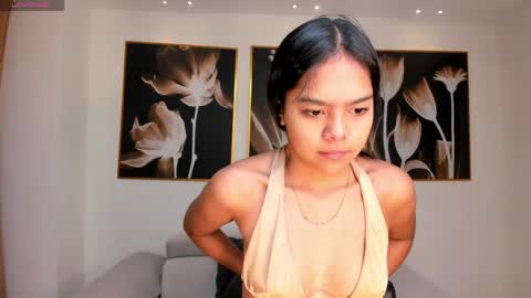 Snapshot of saphirajames chatting on 06/06/26, 06:56 Saphira James online show from 06/06/26, 06:56