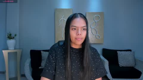 Saphira James online show from 06/17/26, 06:09