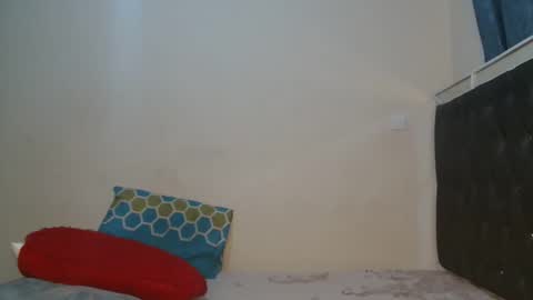 sapphere_h online show from 09/10/25, 08:14