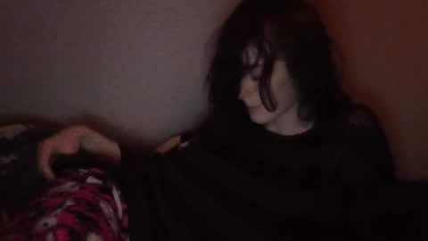 Jade online show from 12/20/25, 03:24