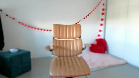 Snapshot of sapphir3xoxo chatting on 03/03/25, 08:00 sapphir3xoxo online show from 03/03/25, 08:00