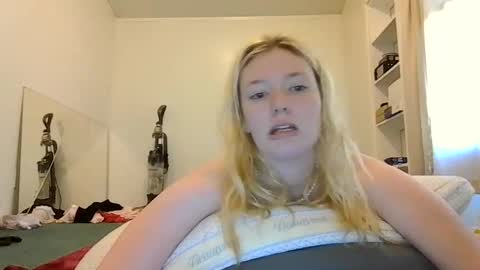 sara9920 online show from 03/28/26, 04:17