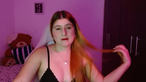 Snapshot of sara_160 chatting on 02/17/26, 12:51 sara_160 online show from 02/17/26, 12:51