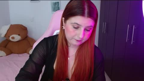 Snapshot of sara_160 chatting on 03/24/26, 02:11 sara_160 online show from 03/24/26, 02:11