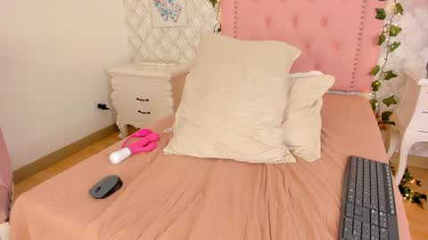 Sara online show from 01/23/25, 07:00