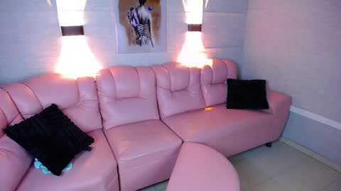 Sara... online show from 01/28/25, 05:54