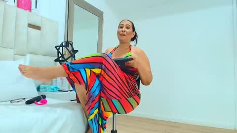 sara online show from 06/07/26, 12:15