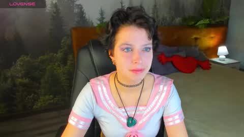 Sarah online show from 10/20/25, 12:55