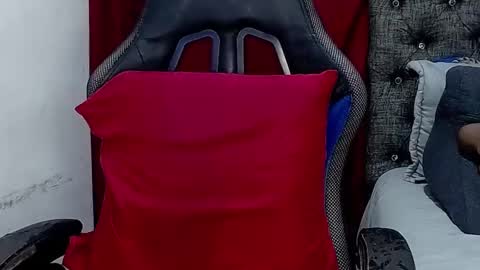 Snapshot of sara_greyx chatting on 02/09/25, 12:49 Sara Greyx online show from 02/09/25, 12:49