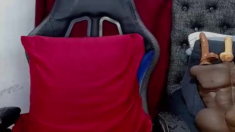 Snapshot of sara_greyx chatting on 02/14/25, 11:31 Sara Greyx online show from 02/14/25, 11:31