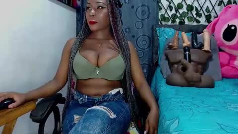 Snapshot of sara_greyx chatting on 02/26/25, 08:44 Sara Greyx online show from 02/26/25, 08:44