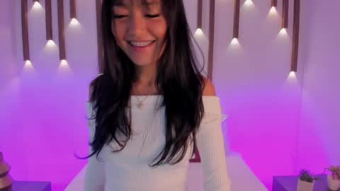 S A R A online show from 01/05/25, 02:17