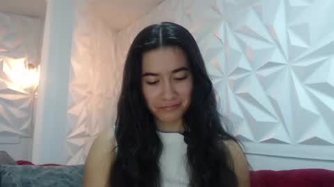 Snapshot of sara_hoffman_4 chatting on 05/30/26, 12:35 Sara online show from 05/30/26, 12:35
