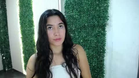 Snapshot of sara_hoffman_4 chatting on 06/03/26, 12:30 Sara online show from 06/03/26, 12:30
