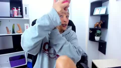 sara_honny online show from 06/17/26, 01:34