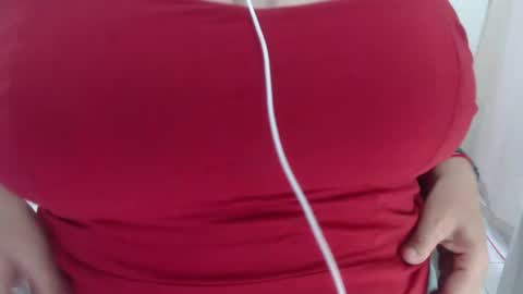 Snapshot of sara_hot46 chatting on 03/02/25, 11:29 Sara hot46 online show from 03/02/25, 11:29