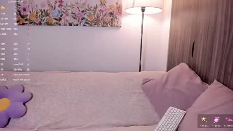 Sara  new account  give me thomb up  Follow me   help me reach 15k followers again   online show from 10/20/25, 10:10