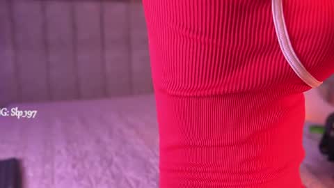 sara_lopee1 online show from 06/04/26, 12:00