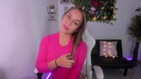 Sara online show from 12/23/24, 01:03