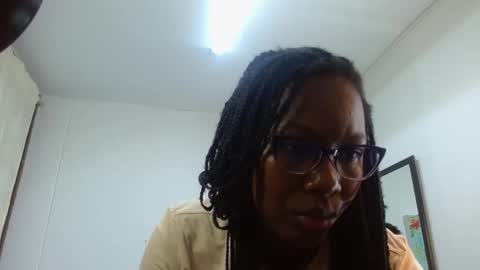 Snapshot of sara_marks chatting on 03/18/26, 10:51 S A R A online show from 03/18/26, 10:51