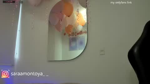 Snapshot of sara_medellin chatting on 07/12/26, 10:56 Sara online show from 07/12/26, 10:56