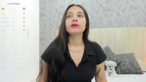 Sara online show from 05/19/26, 12:33