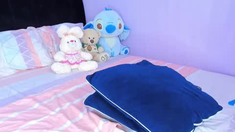 Snapshot of sara_mendez2_ chatting on 02/12/25, 03:07 Sara Mendez online show from 02/12/25, 03:07