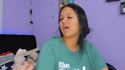 Snapshot of sara_mendez2_ chatting on 02/19/25, 11:25 Sara Mendez online show from 02/19/25, 11:25