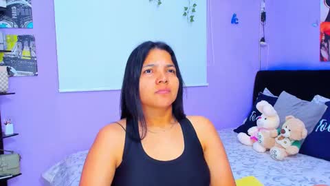 Snapshot of sara_mendez2_ chatting on 03/10/25, 10:55 Sara Mendez online show from 03/10/25, 10:55