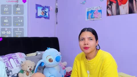 Snapshot of sara_mendez2_ chatting on 09/09/25, 11:37 Sara Mendez online show from 09/09/25, 11:37