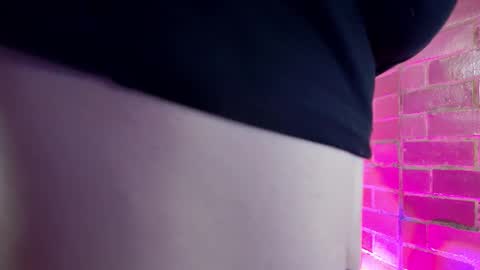 Sara online show from 03/04/25, 01:01