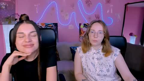 Sara online show from 06/06/26, 07:07