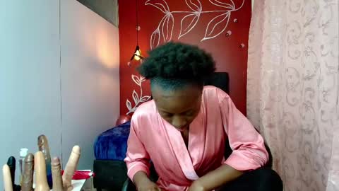 S A R A online show from 02/07/25, 02:04
