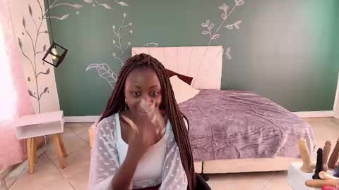 S A R A online show from 03/08/25, 02:40