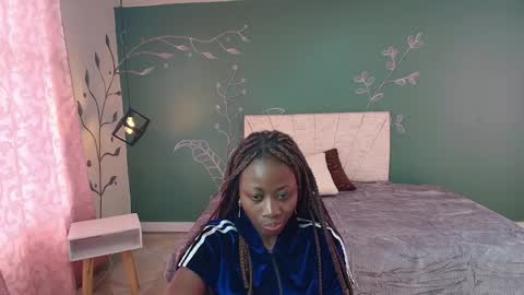 S A R A online show from 03/12/25, 12:15
